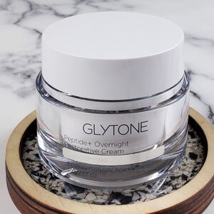 Glytone Age-Defying Peptide+ Overnight Restorative Cream